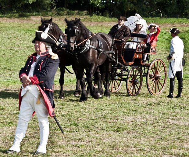 Location de calèche, fiançailles, fête de village